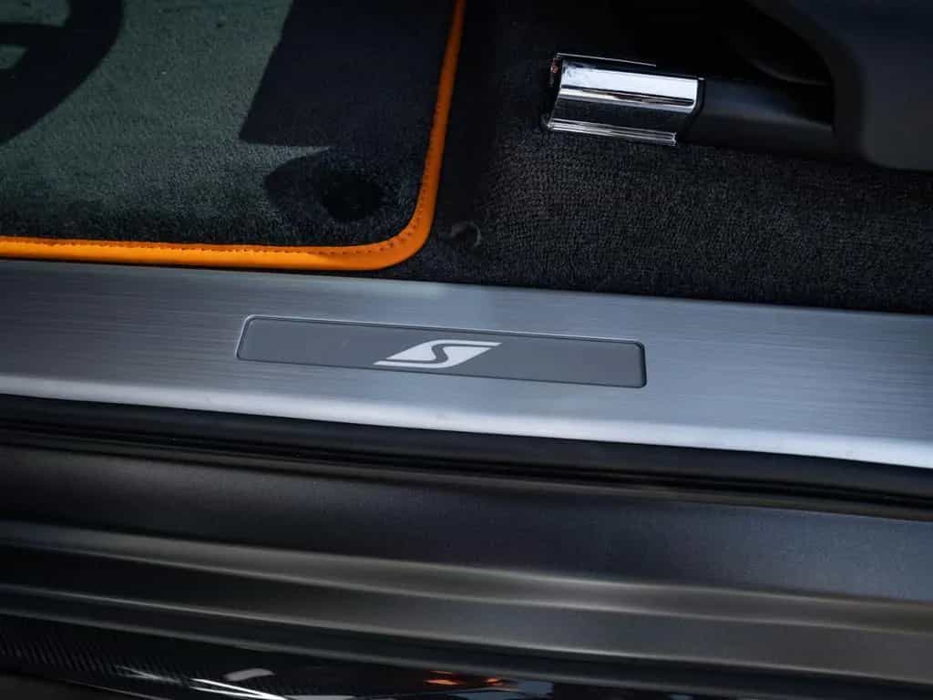 Bentley Bentayga S V8 | Mulliner | Satin Paint | CCB 08/2024-photo-14