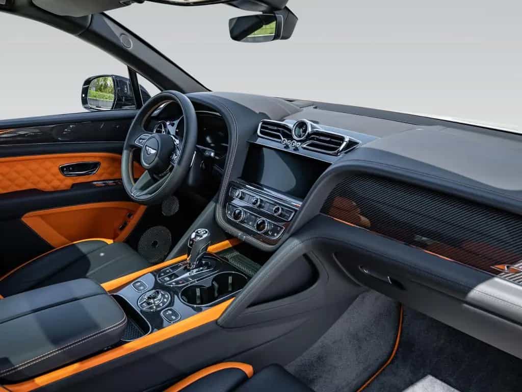 Bentley Bentayga S V8 | Mulliner | Satin Paint | CCB 08/2024-photo-15