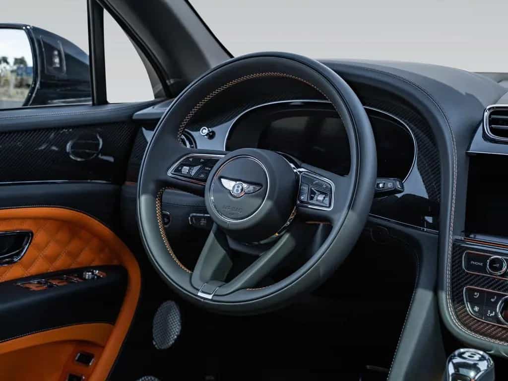 Bentley Bentayga S V8 | Mulliner | Satin Paint | CCB 08/2024-photo-16