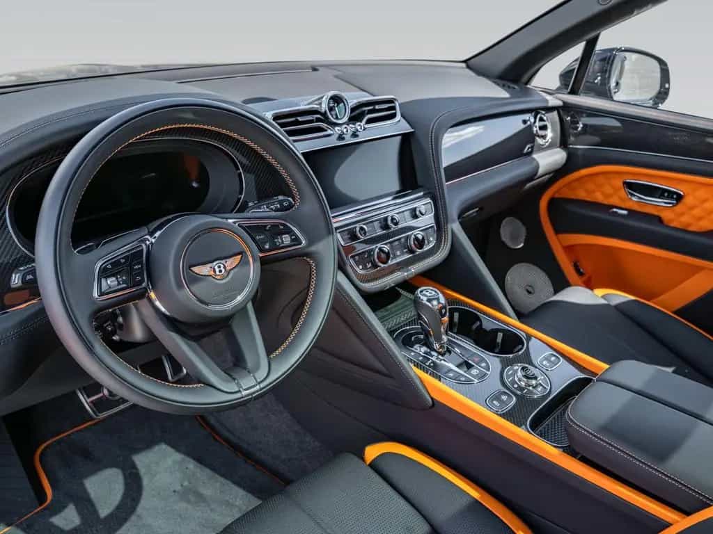Bentley Bentayga S V8 | Mulliner | Satin Paint | CCB 08/2024-photo-5