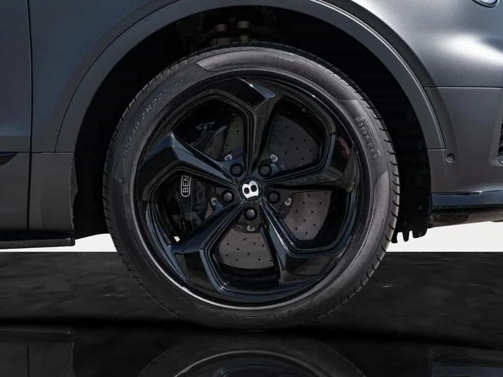 Bentley Bentayga S V8 | Mulliner | Satin Paint | CCB 08/2024-photo-8