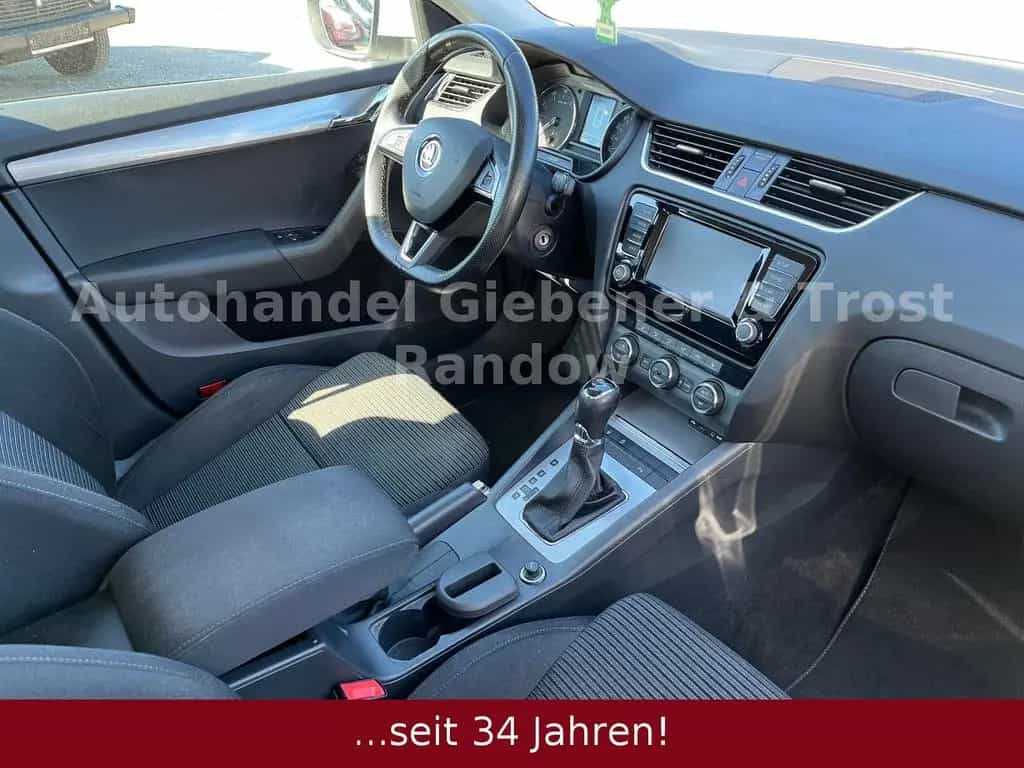 Skoda Octavia Combi Style*AUTOMATIK* 12/2016-photo-3