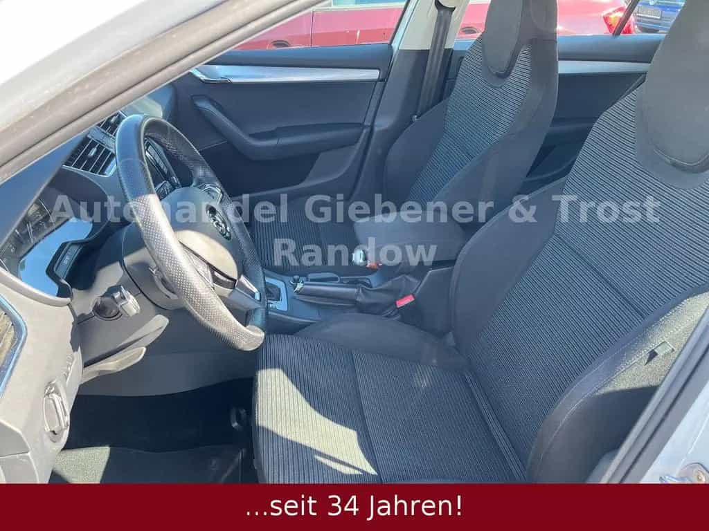Skoda Octavia Combi Style*AUTOMATIK* 12/2016-photo-6