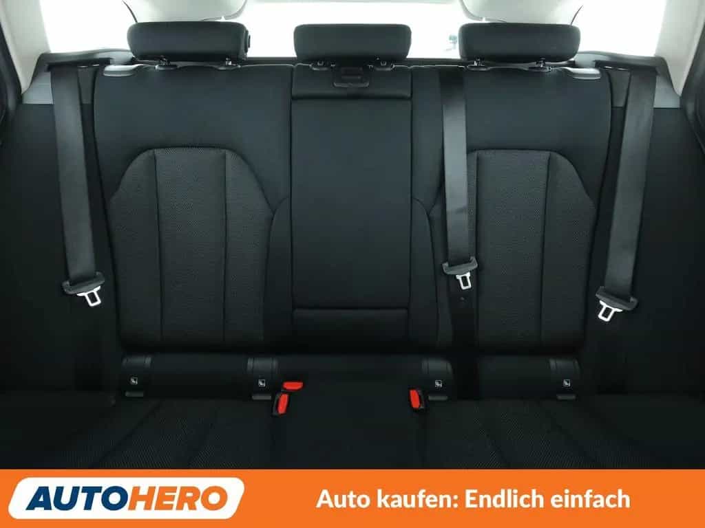 BMW 318 i Advantage Aut.*NAVI*LED*PDC*SHZ*TEMPO* 01/2022-photo-15