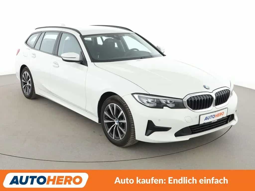 BMW 318 i Advantage Aut.*NAVI*LED*PDC*SHZ*TEMPO* 01/2022-photo-7
