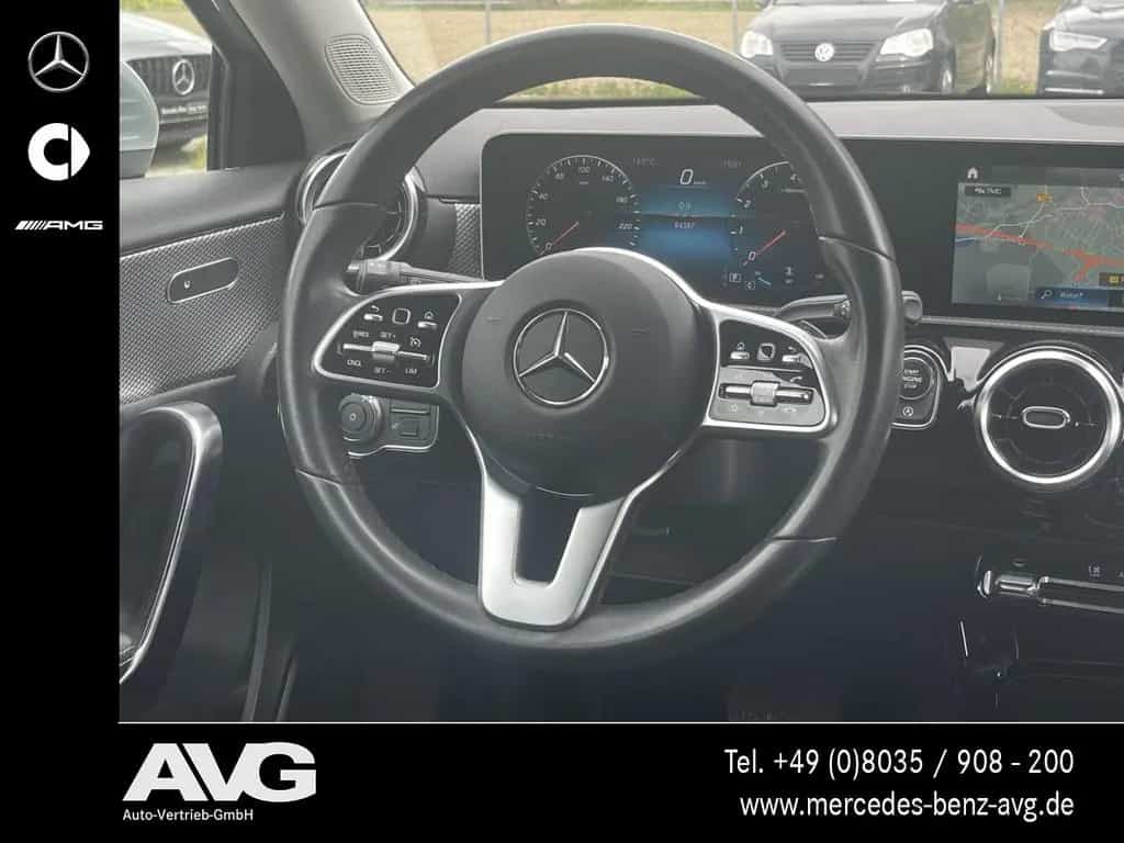 Mercedes-Benz A 220 Progressive 7G MBUX AHK LED PTS Spiegel-Pk 11/2018-photo-14