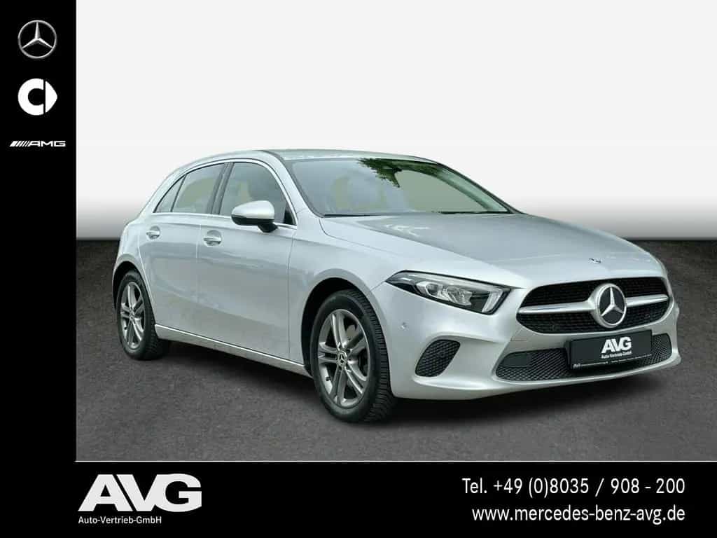 Mercedes-Benz A 220 Progressive 7G MBUX AHK LED PTS Spiegel-Pk 11/2018-photo-2