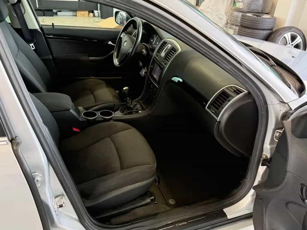 Cadillac BLS Wagon 1.9 D 180PS Business Navi 08/2010-photo-10