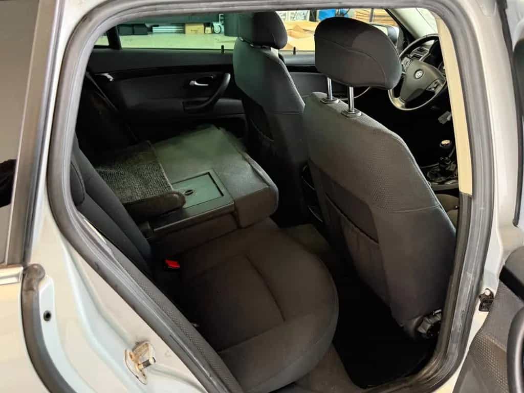 Cadillac BLS Wagon 1.9 D 180PS Business Navi 08/2010-photo-11