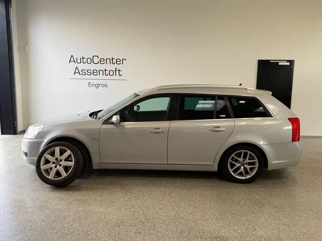 Cadillac BLS Wagon 1.9 D 180PS Business Navi 08/2010-photo-5