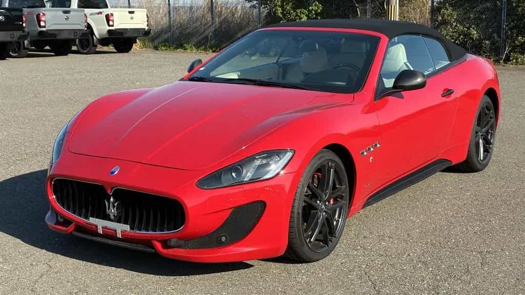 Maserati GranCabrio 4.7 V8 Sport ZF-Automatik 07/2015-photo-2