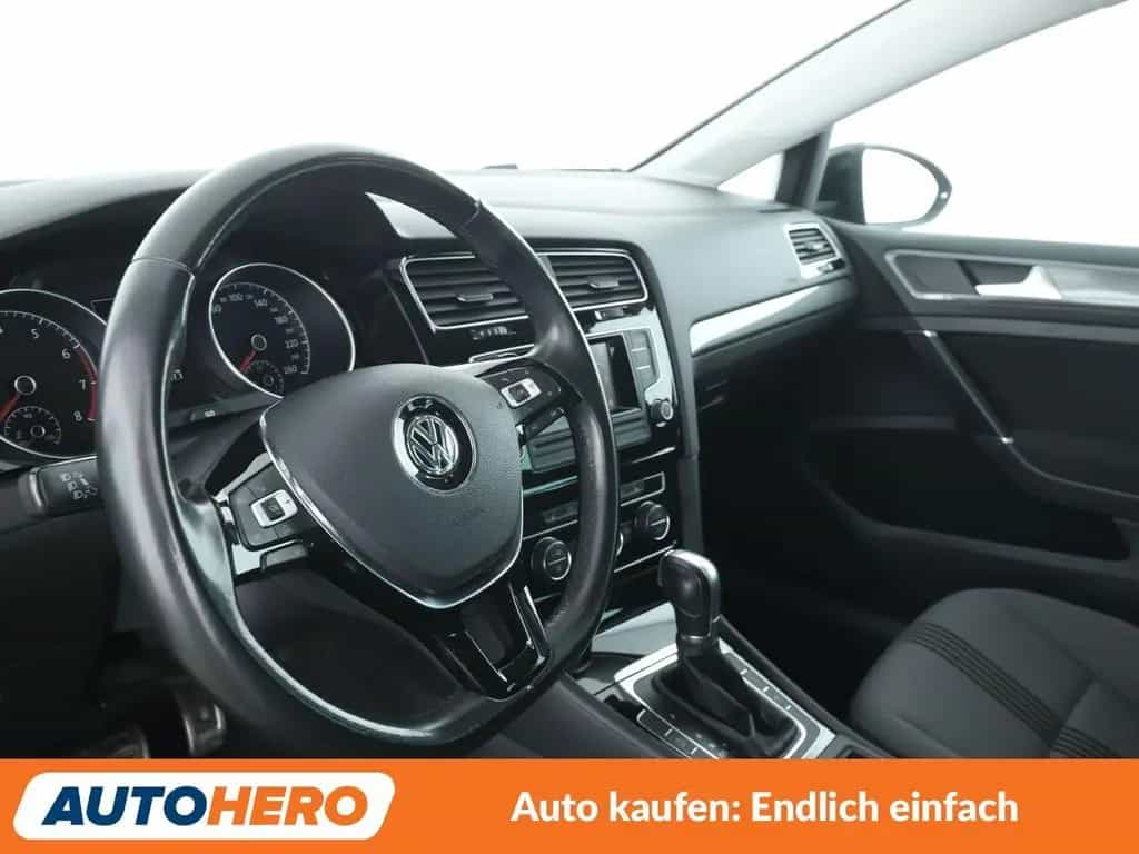 Volkswagen Golf VII 1.4 TSI Allstar BMT Aut.*TEMPO*PDC*SHZ* 08/2016-photo-10