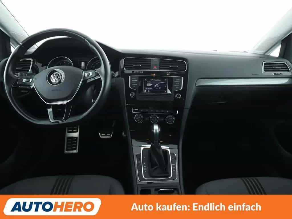 Volkswagen Golf VII 1.4 TSI Allstar BMT Aut.*TEMPO*PDC*SHZ* 08/2016-photo-11