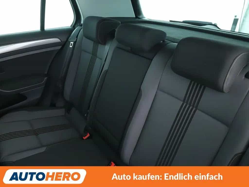 Volkswagen Golf VII 1.4 TSI Allstar BMT Aut.*TEMPO*PDC*SHZ* 08/2016-photo-13
