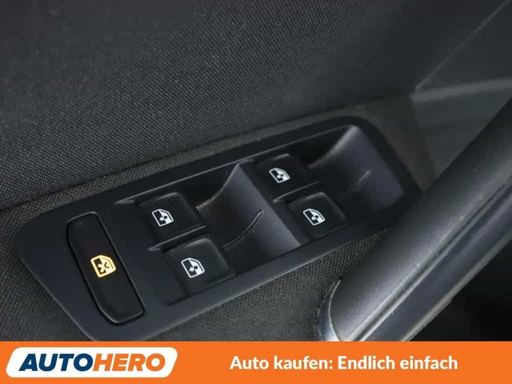 Volkswagen Golf VII 1.4 TSI Allstar BMT Aut.*TEMPO*PDC*SHZ* 08/2016-photo-23