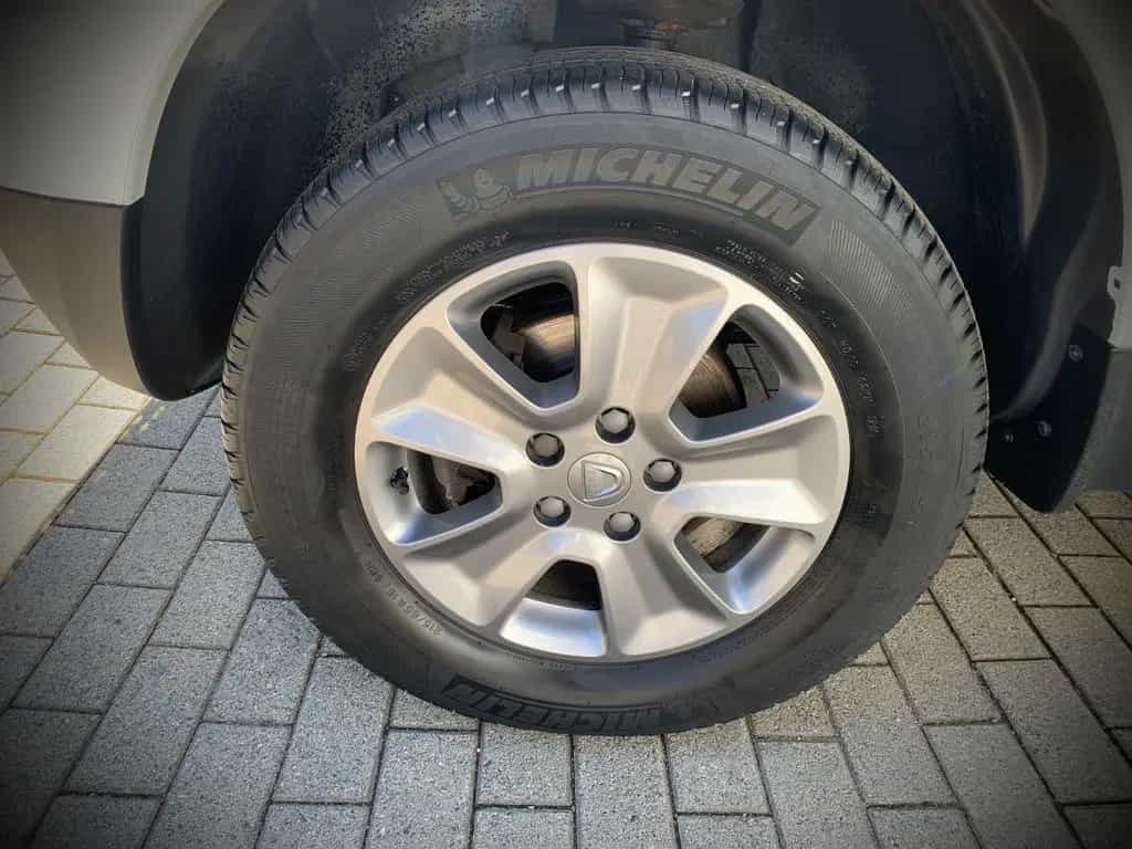 Dacia Duster I Prestige 1,2 TCE Leder AHK Temp. 78TKM 11/2016-photo-34