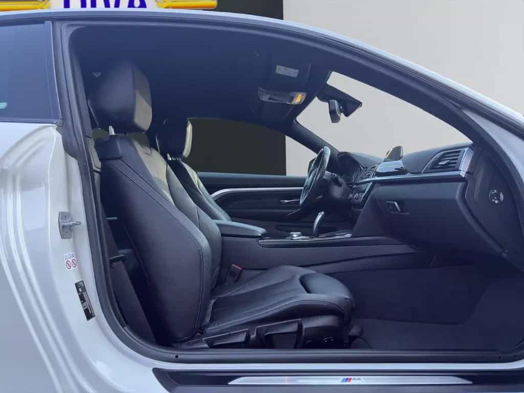 BMW 4 Series 420 i M Sport Coupe 07/2018-photo-16