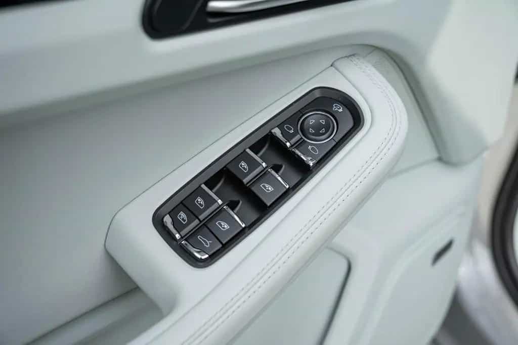 Porsche Macan S *1.Hd*Leder kieselgrau*Approved 12.2027* 12/2022-photo-8