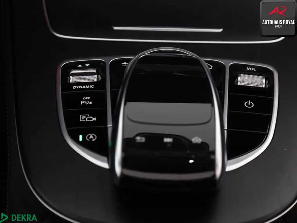 Mercedes-Benz E 250 AVANTGARDE PANO,DISTRO,MULTIBEAM,360GRAD 02/2018-photo-20
