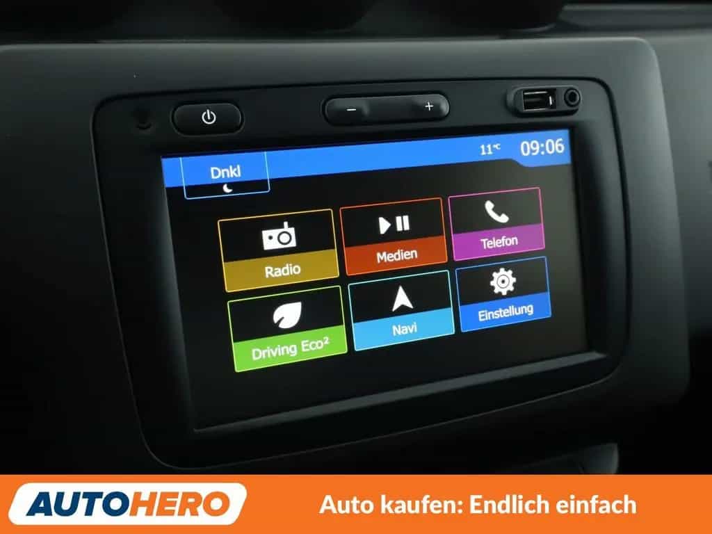 Dacia Duster 1.6 SCe Prestige *NAVI*CAM*TEMPO*ALU*AHK* 06/2019-photo-20