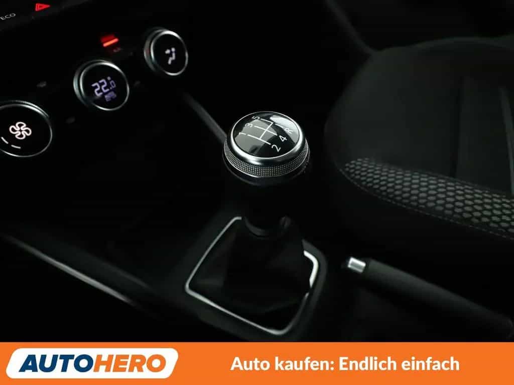 Dacia Duster 1.6 SCe Prestige *NAVI*CAM*TEMPO*ALU*AHK* 06/2019-photo-22