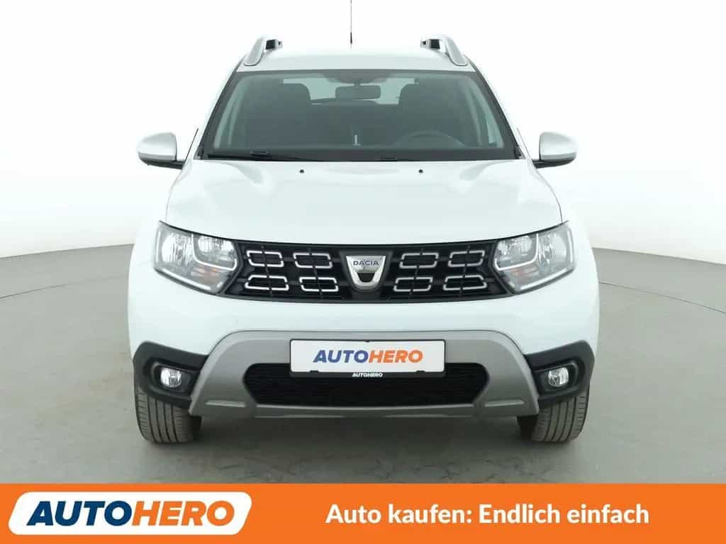 Dacia Duster 1.6 SCe Prestige *NAVI*CAM*TEMPO*ALU*AHK* 06/2019-photo-8