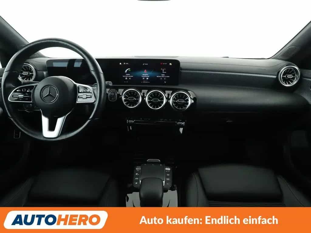 Mercedes-Benz CLA-Class CLA 200 d Progressive Aut.*NAVI*LED* 06/2021-photo-11