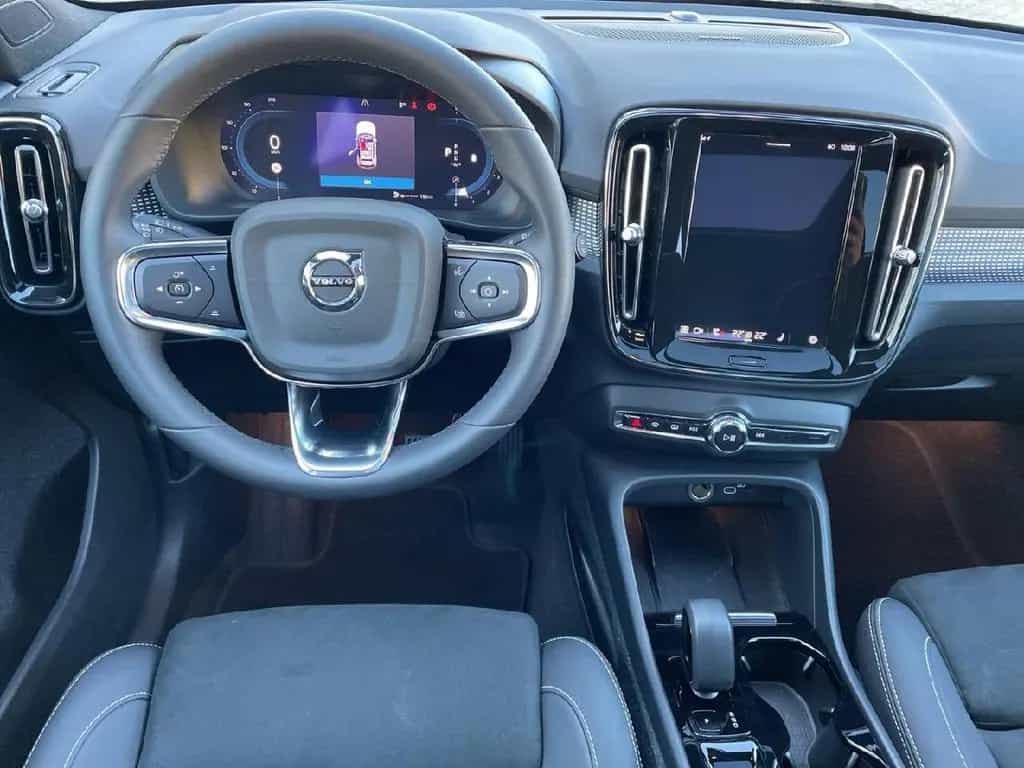 Volvo XC40 Plus Dark 2WD,KLIMA,ACC,NAVI,SHZ,LED,KAMERA 07/2023-photo-5