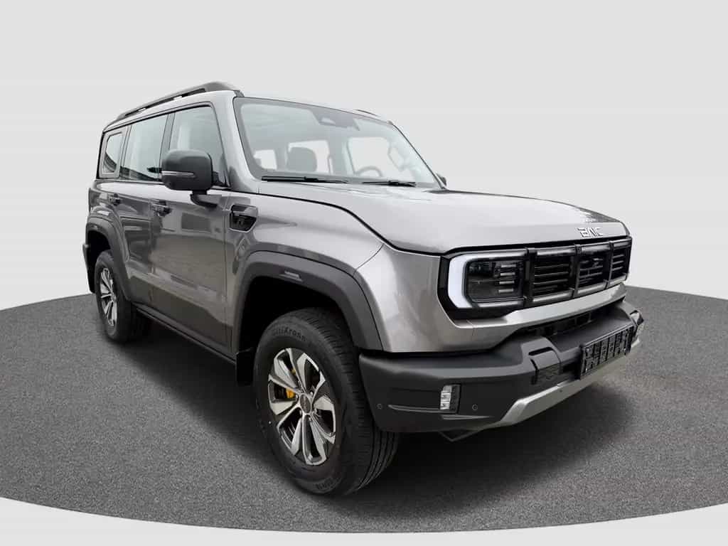 BAIC BJ40 Pro 2.0T Massage PANO LEDER 360° PDC 2,5to null-photo-1