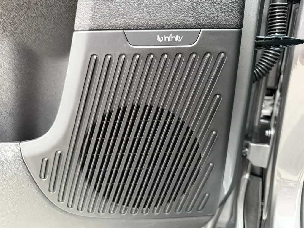 BAIC BJ40 Pro 2.0T Massage PANO LEDER 360° PDC 2,5to null-photo-28