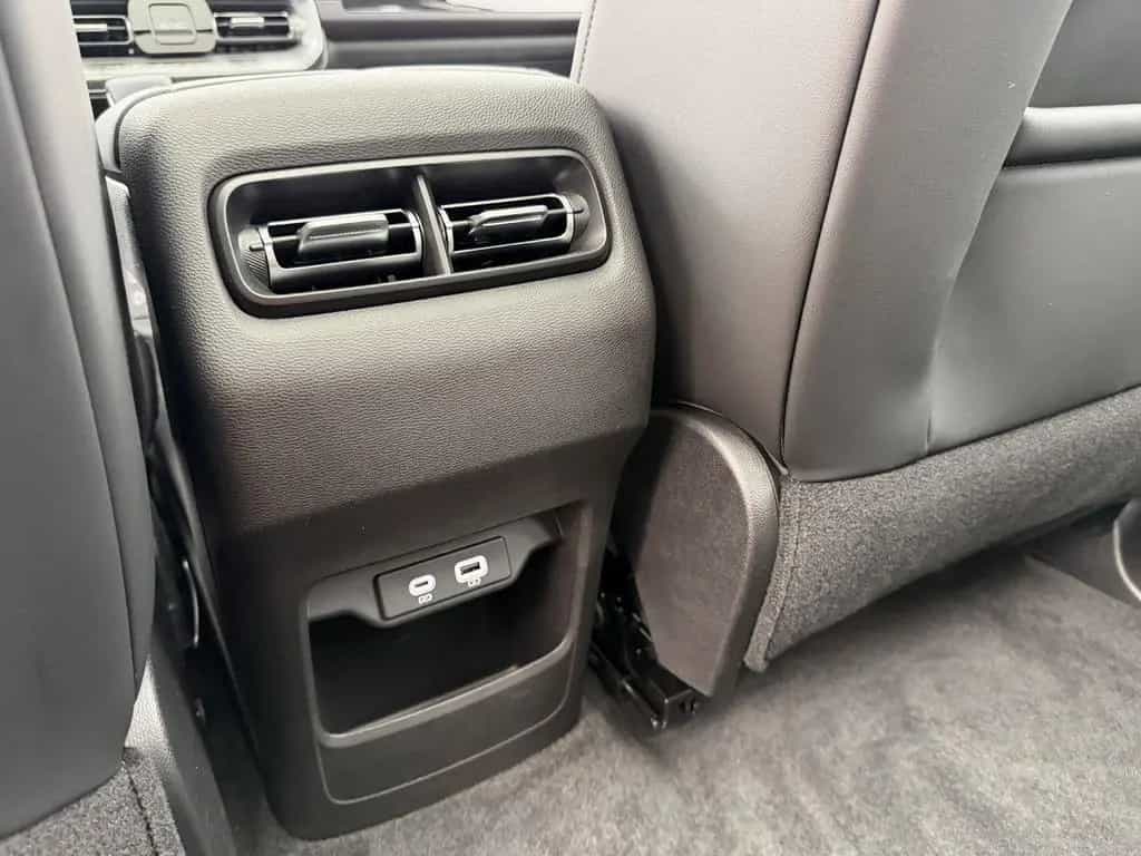 BAIC BJ40 Pro 2.0T Massage PANO LEDER 360° PDC 2,5to null-photo-31