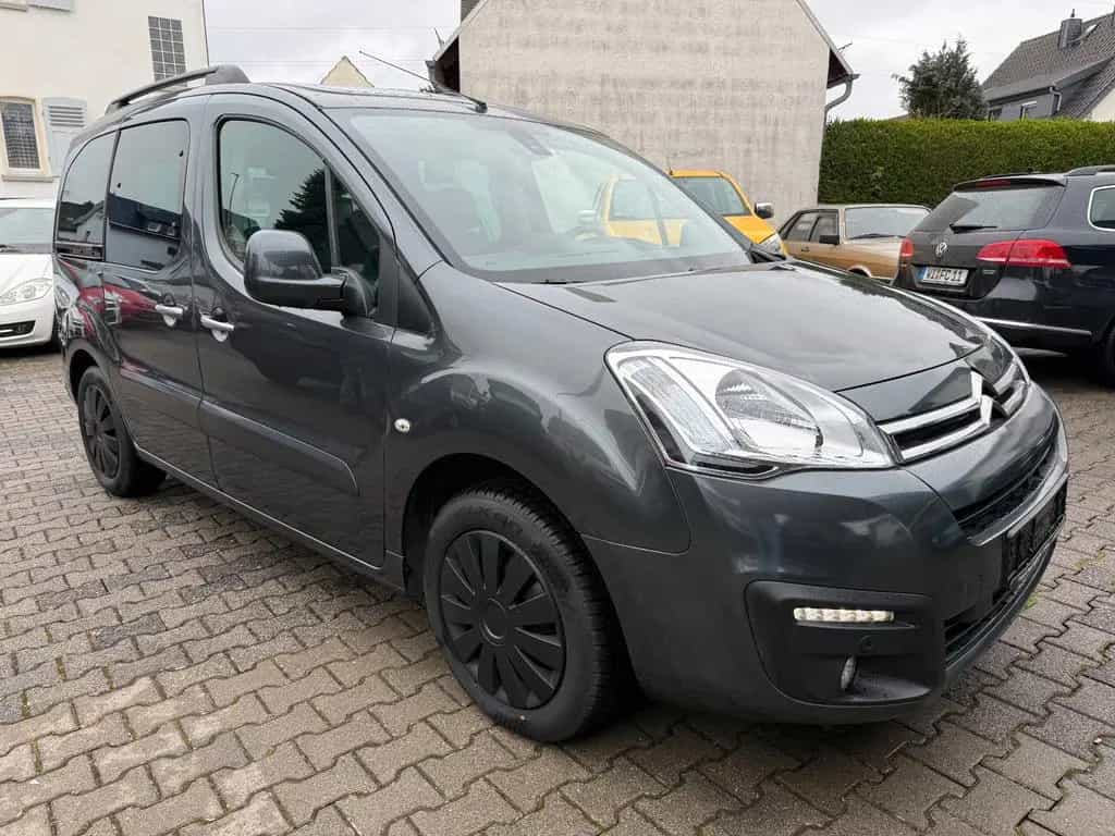 Citroën Berlingo Selection, Tüv, 1. Hand, Klima 02/2017-photo-1