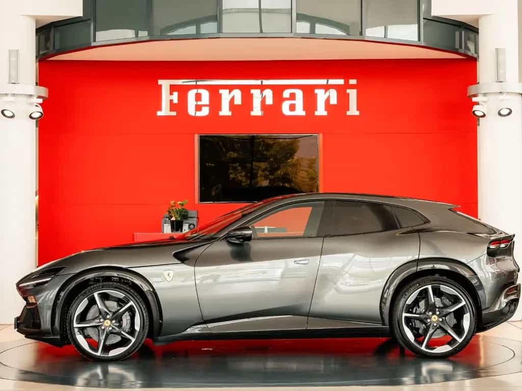 Ferrari Purosangue Massagesitz*Panoramadach*Burmester 03/2024-photo-3