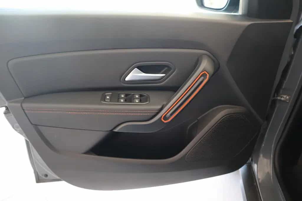 Dacia Duster II Extreme/NAVI/SHZ/LED/360°/KLIMA 11/2022-photo-14