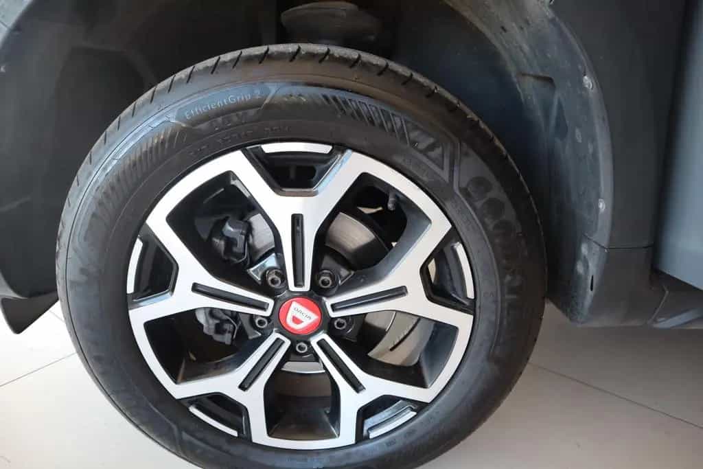 Dacia Duster II Extreme/NAVI/SHZ/LED/360°/KLIMA 11/2022-photo-35