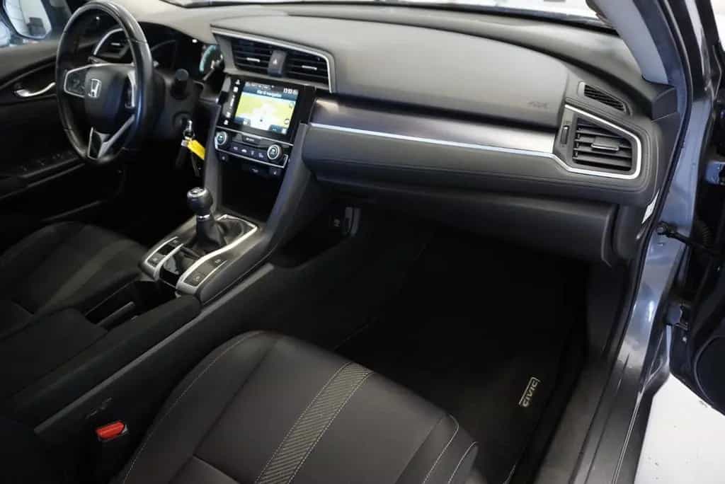 Honda Civic 1,5 VTEC TURBO ELEGANCE 07/2018-photo-10