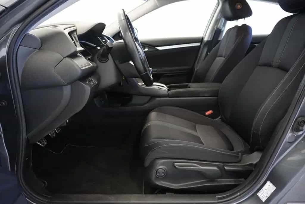Honda Civic 1,5 VTEC TURBO ELEGANCE 07/2018-photo-12