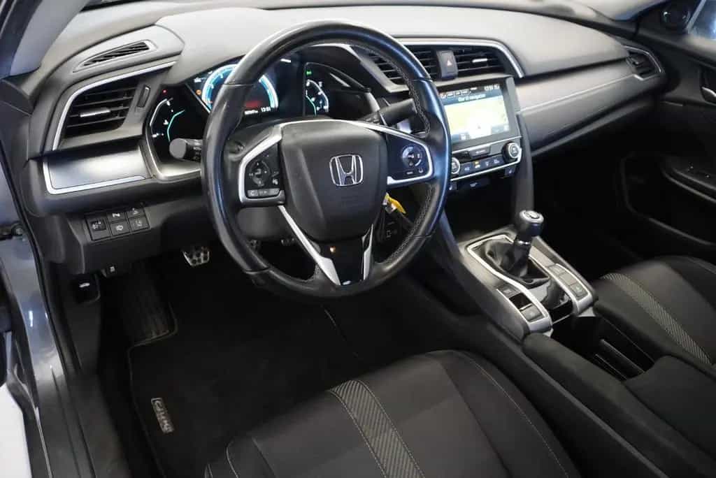 Honda Civic 1,5 VTEC TURBO ELEGANCE 07/2018-photo-13