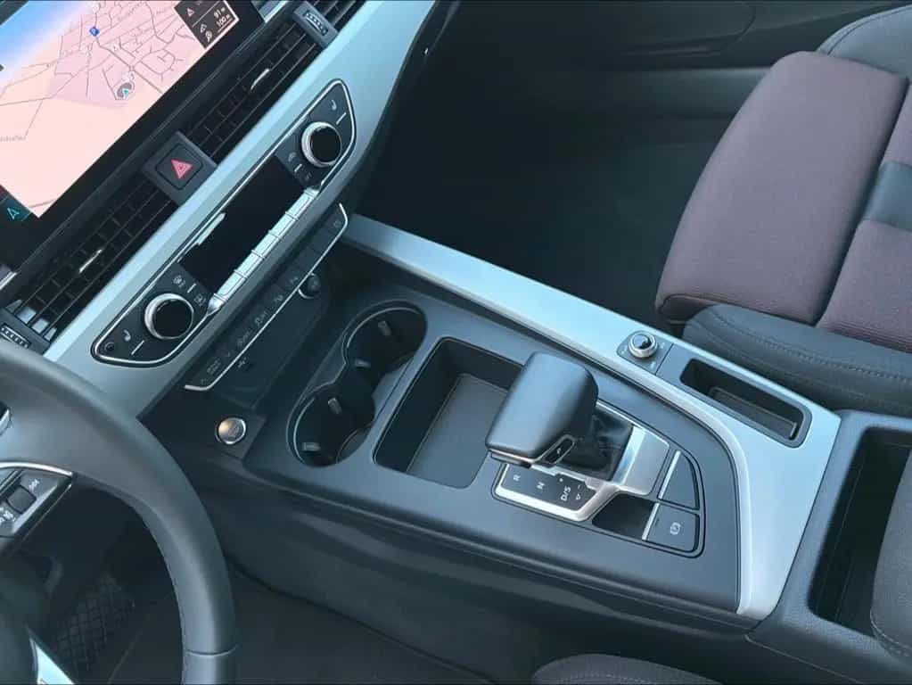 Audi A4 Avant 40 TFSI quattro S line/Navi/Cam/HUD 01/2023-photo-9