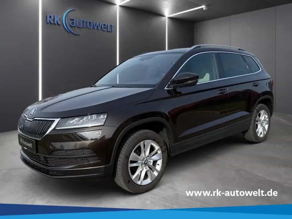 Skoda Karoq Style 1.5 TSI AHK Leder El. Heckklappe App 06/2021-photo-0