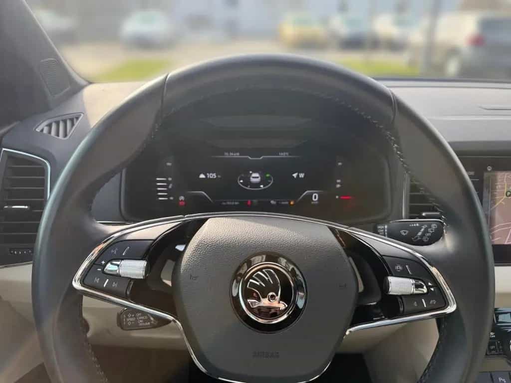Skoda Karoq Style 1.5 TSI AHK Leder El. Heckklappe App 06/2021-photo-16