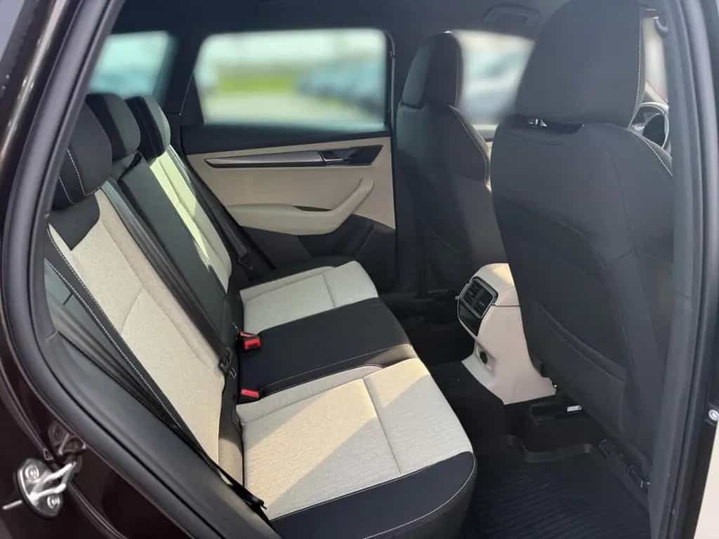 Skoda Karoq Style 1.5 TSI AHK Leder El. Heckklappe App 06/2021-photo-20