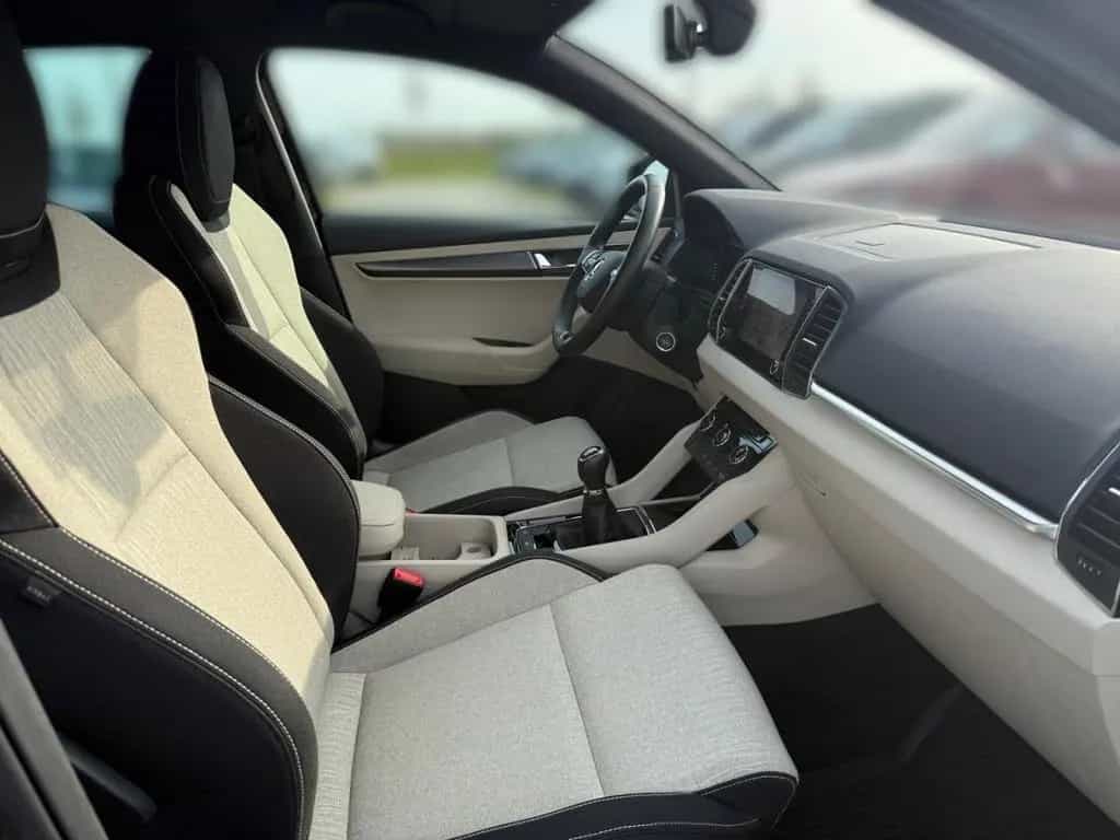 Skoda Karoq Style 1.5 TSI AHK Leder El. Heckklappe App 06/2021-photo-22