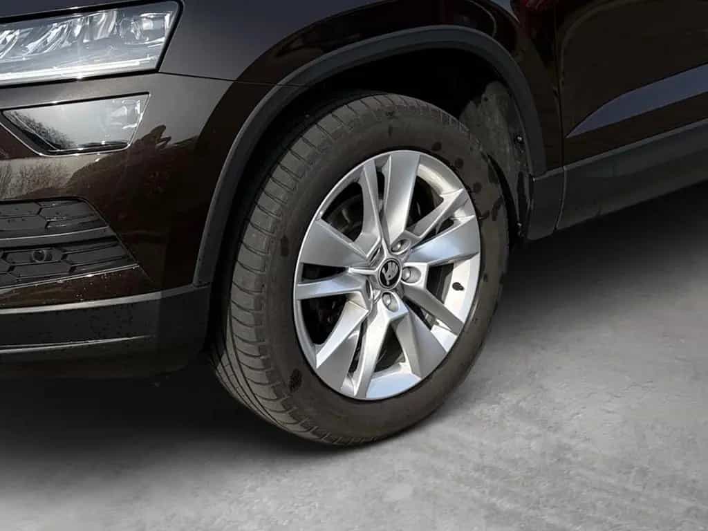 Skoda Karoq Style 1.5 TSI AHK Leder El. Heckklappe App 06/2021-photo-7