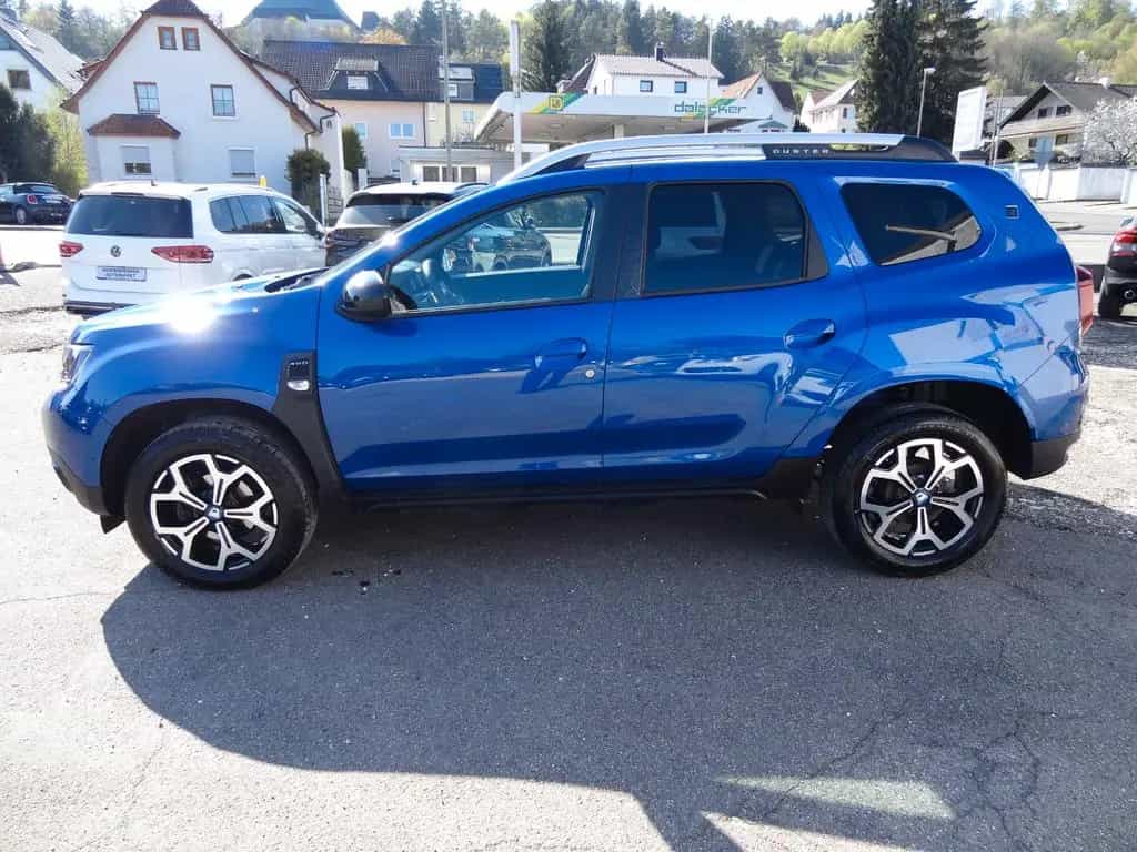 Dacia Duster II Celebration/4x4/1.Hd/Navi/Kamera 09/2020-photo-1