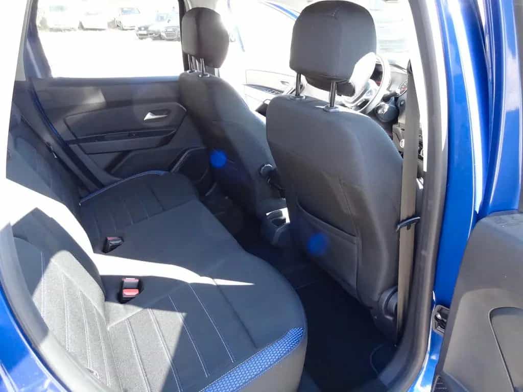 Dacia Duster II Celebration/4x4/1.Hd/Navi/Kamera 09/2020-photo-16