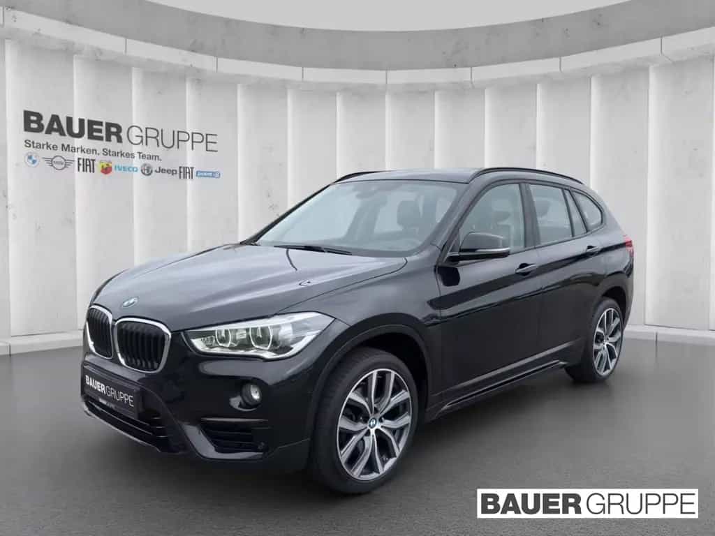 BMW X1 xDrive20d Sport Line HUD AHK Pano Navi LED So 02/2018-photo-0