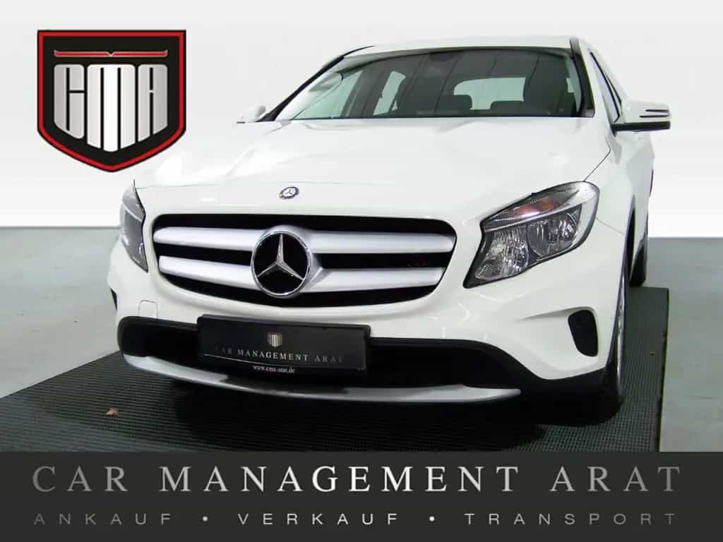 Mercedes-Benz GLA 200 AUTOM 1.HAND+NAVI+KAMERA+SITZH+TEMP+AMBI 05/2014-photo-0