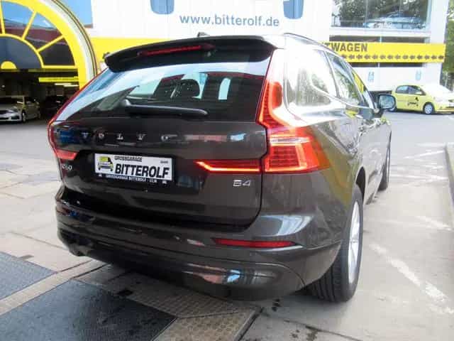 Volvo XC60 B4D Momentum Pro Aut Navi/PDC/LED/Virt 02/2022-photo-11