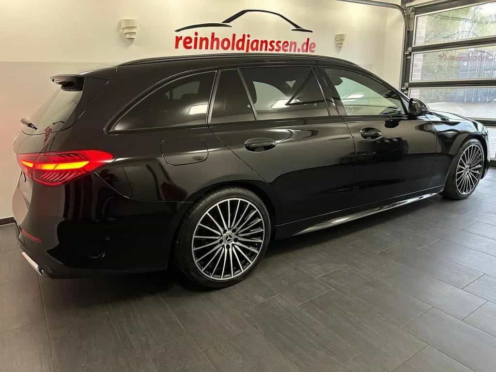 Mercedes-Benz C-Class T d 4M AMG Pano Distro+ Dig.Light Standh. 03/2022-photo-3